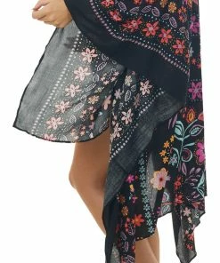 Easel Tops Black And Fuchsia Colorful Floral Printed Kimono
