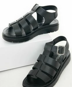 FORTUNE DYNAMIC Black Faux Leather Strappy Buckle Sandals Shoes 15 FORTUNE DYNAMIC Black Faux Leather Strappy Buckle Sandals Shoes