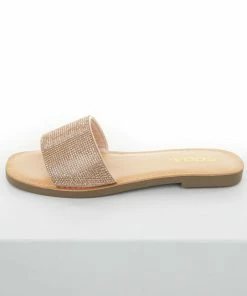 FORTUNE DYNAMIC Blush Rhinestone Toe Band Flat Sandals Shoes