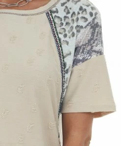 BiBi Tops Desert Sand Multiprint Short Sleeve Distressed Knit Top 13 BiBi Tops Desert Sand Multiprint Short Sleeve Distressed Knit Top