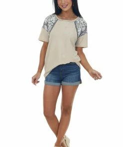 BiBi Tops Desert Sand Multiprint Short Sleeve Distressed Knit Top 9 BiBi Tops Desert Sand Multiprint Short Sleeve Distressed Knit Top