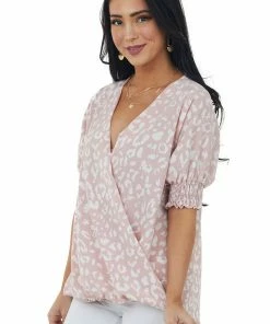 Vine & Love Tops Dusty Blush Leopard Print Puff Sleeve Blouse 15 Vine & Love Tops Dusty Blush Leopard Print Puff Sleeve Blouse