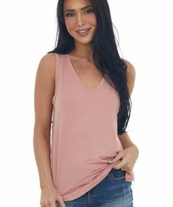 HYFVE Hazy Punch V Neck Curved Hem Knit Tank Top Tops