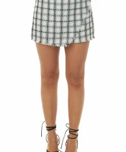 Umgee Bottoms Ivory Plaid Metallic Threaded Woven Skort