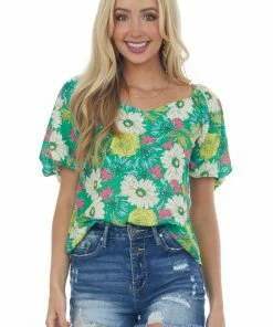 Flying Tomato Tops Jade Floral Short Puff Sleeve Woven Top
