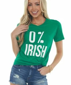 Caramelo Trend Kelly Green '0% Irish' V Neck Short Sleeve Top