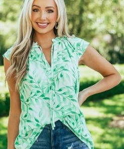 First Love Kelly Green Leaf Print Cap Sleeve Blouse