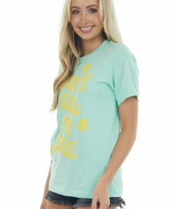 Blume+Co Tops Mint 'Don't Kill My Vibe' Daisy Graphic Tee