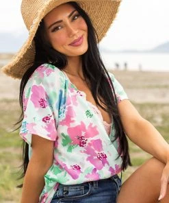 Staccato Mint Floral Short Sleeve Surplice Blouse