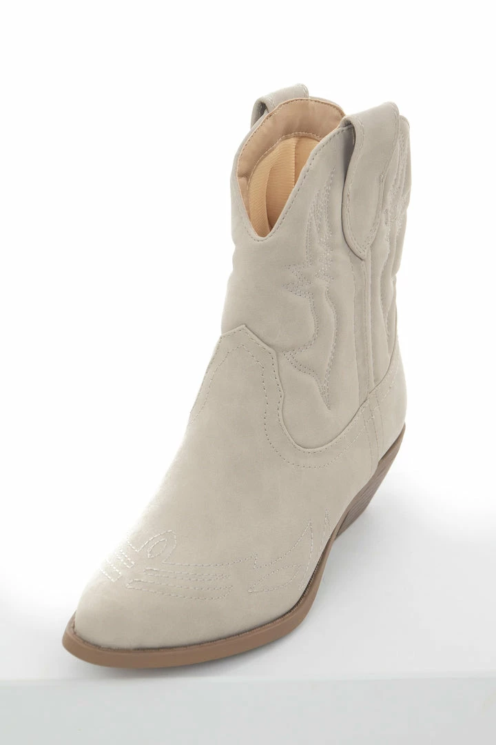 FORTUNE DYNAMIC Shoes Oatmeal Western Style Pointed Toe Booties 5 FORTUNE DYNAMIC Shoes Oatmeal Western Style Pointed Toe Booties