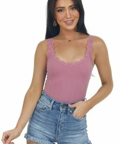 DYNAMIC Rich Berry Textured Eyelash Lace Cropped Tank