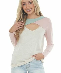 BiBi Tops Vanilla Colorblock Chest Cut Out Knit Top