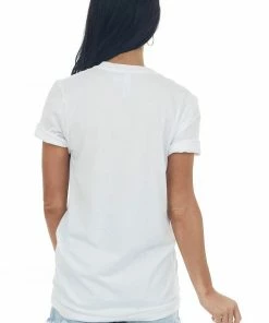 Blume+Co Tops White 'Hot Mama Club' Graphic Tee Shirt