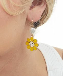 Fashion City Yellow Daisy Smiley Face Pearl Dangle Earrings Accessories