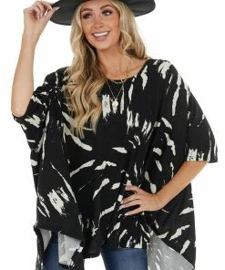 Jodifl Black And Ivory Tie Dye Print Knit Poncho With Side Slits