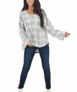 Peach Love Black And Ivory Long Loose Sleeve Knit Top With Hood