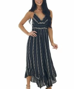 ANGIE Black Floral Sleeveless Flare Leg Jumpsuit Dresses