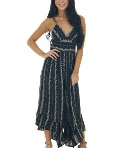 ANGIE Black Floral Sleeveless Flare Leg Jumpsuit Dresses 11 ANGIE Black Floral Sleeveless Flare Leg Jumpsuit Dresses