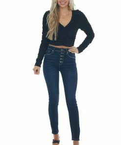 LE LIS Black Long Sleeve Ribbed Knit Ruched Crop Top