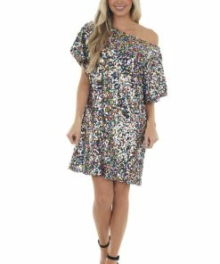 Vine & Love Black Multicolor Sequin Boat Neck Shift Dress