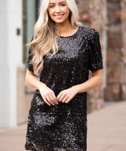 Vine & Love Dresses Black Sequined Short Puff Sleeve Shift Dress 28 Vine & Love Dresses Black Sequined Short Puff Sleeve Shift Dress