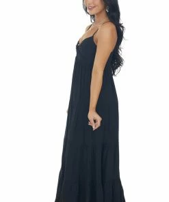 Entro Dresses Black Sleeveless Tiered Maxi Dress