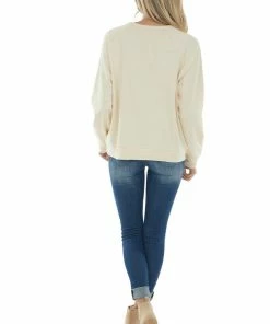 Very J Buttercream 'Mountains Are Calling' Sweatshirt