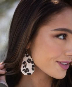 ART BOX Accessories Champagne Leopard Faux Fur Teardrop Earrings