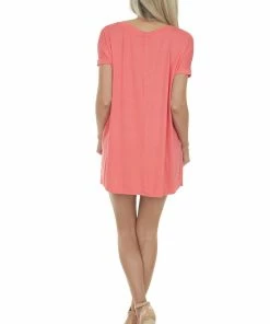 ANGIE Coral Oversized V Neck Short Sleeve Top
