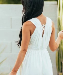 Wishlist Cream Plunging V Neck Sleeveless Woven Maxi Dress Dresses