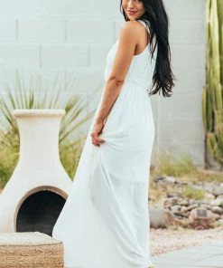 Wishlist Cream Plunging V Neck Sleeveless Woven Maxi Dress Dresses