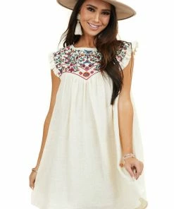Umgee Cream Sleeveless Short Dress With Floral Embroidery Detail
