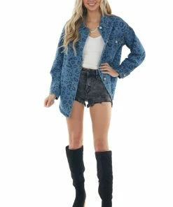 Davi & Dani Dark Wash Leopard Print Oversized Denim Jacket 21 Davi & Dani Dark Wash Leopard Print Oversized Denim Jacket