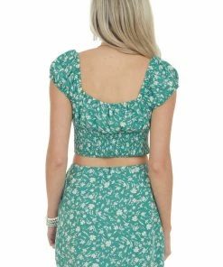 LE LIS Dusty Jade Floral Short Sleeve Woven Crop Top Tops 17 LE LIS Dusty Jade Floral Short Sleeve Woven Crop Top Tops