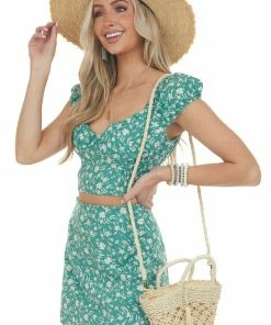 LE LIS Dusty Jade Floral Short Sleeve Woven Crop Top Tops 16 LE LIS Dusty Jade Floral Short Sleeve Woven Crop Top Tops