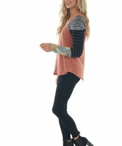 Ces Femme Tops Faded Rust Colorblock Long Raglan Sleeve Top