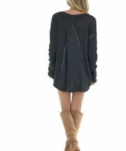 Umgee Heathered Black Knit Top With Ribbed Knit Details 24 Umgee Heathered Black Knit Top With Ribbed Knit Details