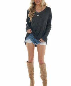 Umgee Heathered Black Knit Top With Ribbed Knit Details 20 Umgee Heathered Black Knit Top With Ribbed Knit Details