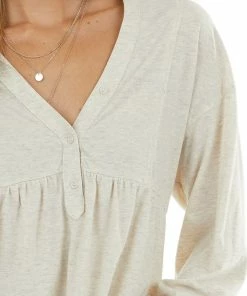 Umgee Heathered Oatmeal Oversized Top With Rainbow Speckles 25 Umgee Heathered Oatmeal Oversized Top With Rainbow Speckles