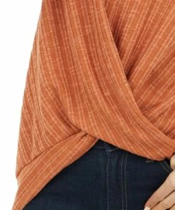 Les Amis Rust Long Sleeve Ribbed Top With Twisted Hem Detail