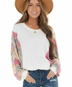 White Birch Off White Waffle Knit Top With Contrast Print Dolman Sleeves Tops
