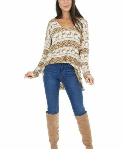 Lovely J Camel And Ivory Holiday Print Oversized Long Sleeve Top 34 Lovely J Camel And Ivory Holiday Print Oversized Long Sleeve Top