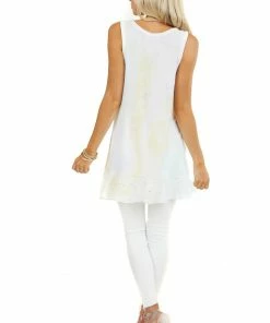 Chrysanthemum Pastel Rainbow Tie Dye Tank Top With Eyelet Lace Hem Tops