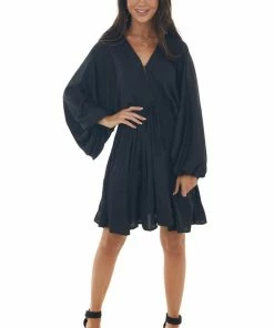 Peach Love Black Pleated Bubble Sleeve V Neck Short Dress Dresses