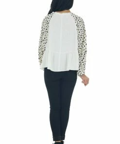 Umgee Tops Off White Animal Print Bubble Sleeve Linen Top