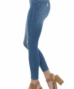 Judy Blue Bottoms Medium Wash Mid Rise Distressed Knee Jeggings