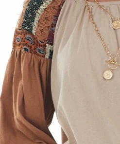 Easel Tops Light Khaki Colorblock Bubble Sleeve Knit Top