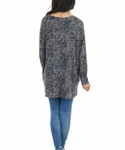 Hailey & Co Stone Grey Leopard Print Oversized Top With Long Sleeves 28 Hailey & Co Stone Grey Leopard Print Oversized Top With Long Sleeves