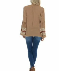 BiBi Peanut Printed Sleeve Top With Front Tie