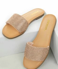 FORTUNE DYNAMIC Blush Rhinestone Toe Band Flat Sandals Shoes